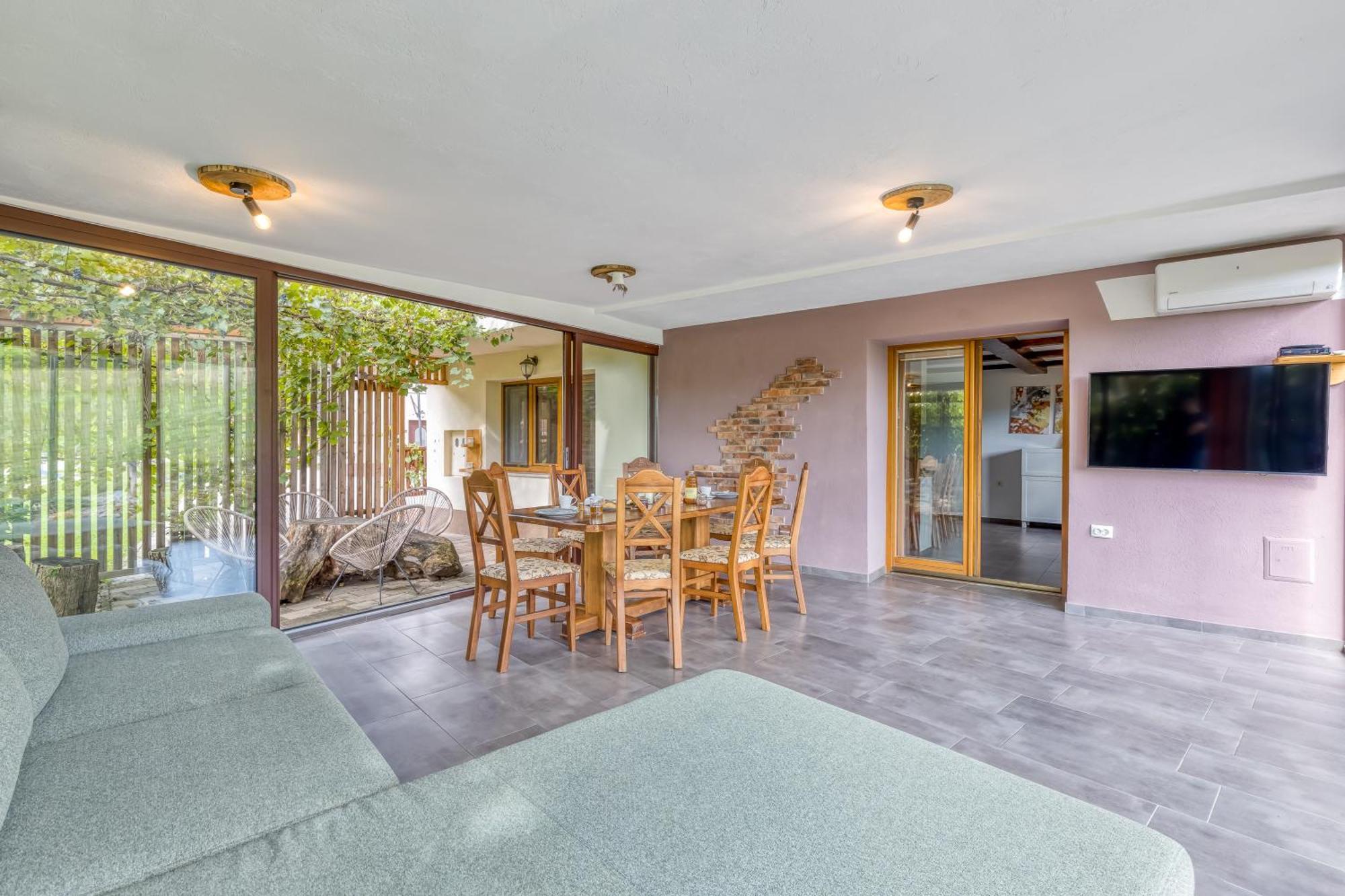 Bajsova Domacija Appartement Podčetrtek Buitenkant foto
