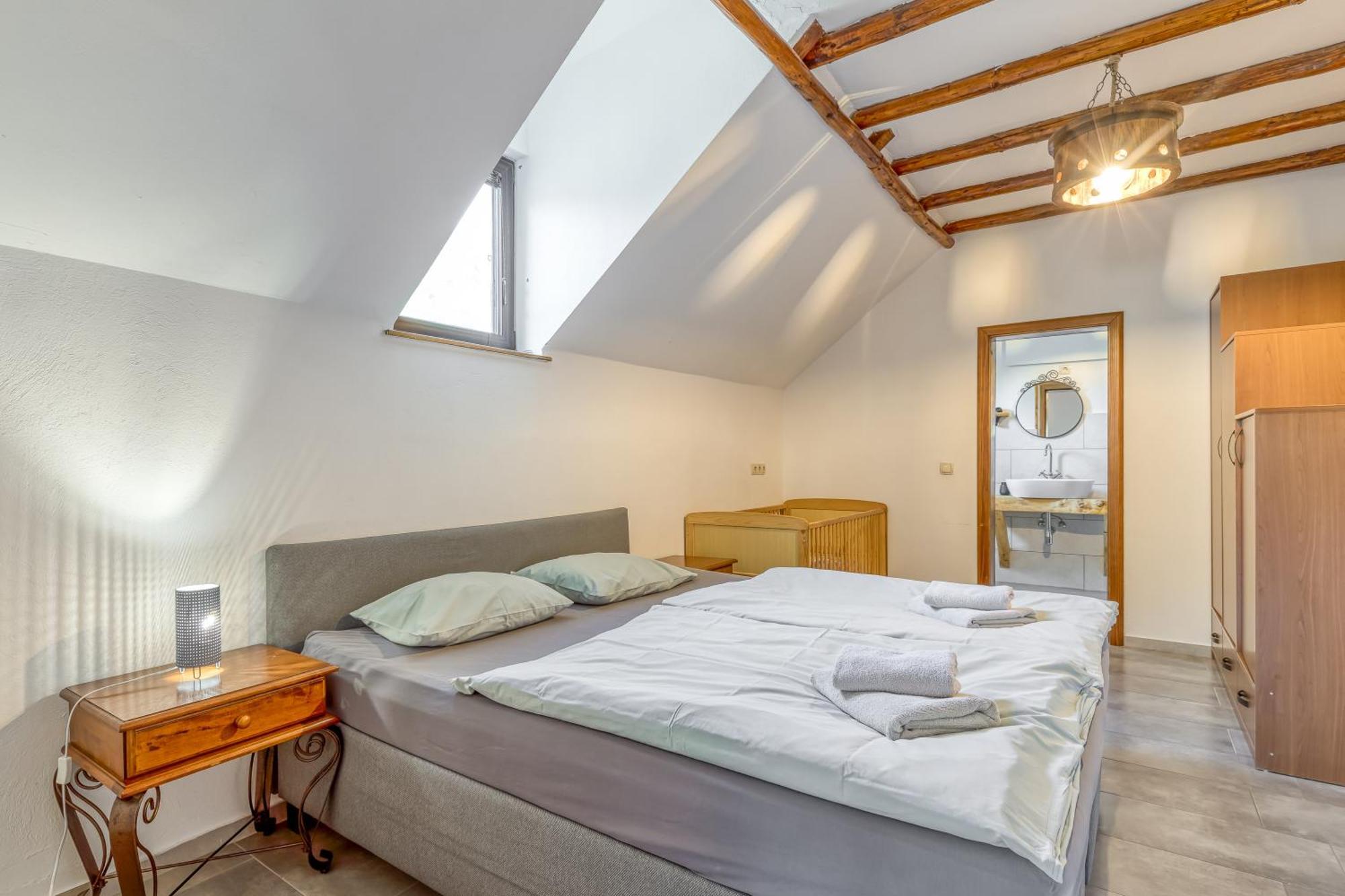 Bajsova Domacija Appartement Podčetrtek Buitenkant foto