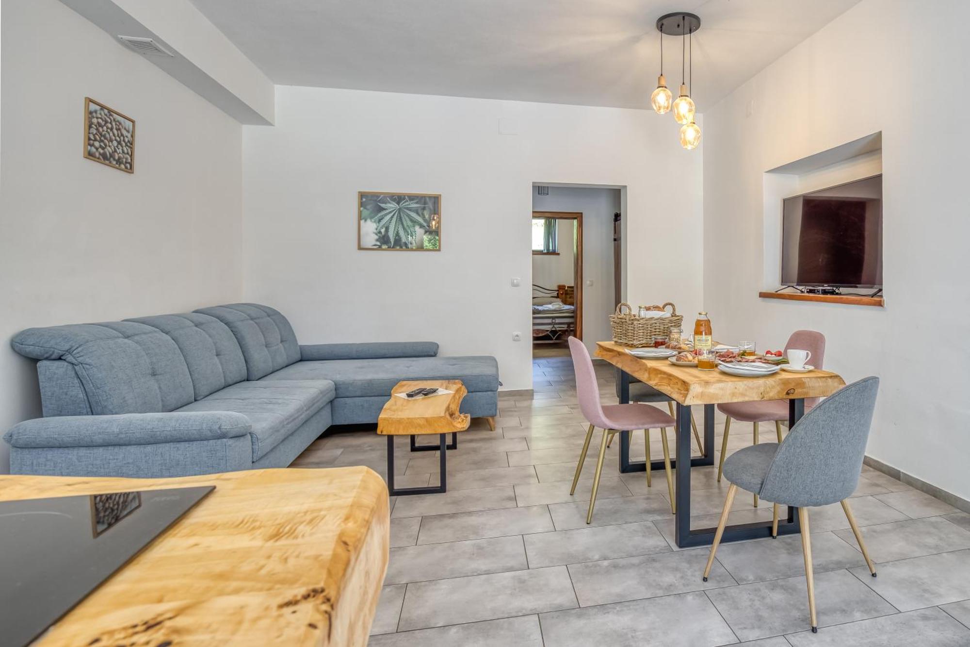 Bajsova Domacija Appartement Podčetrtek Kamer foto