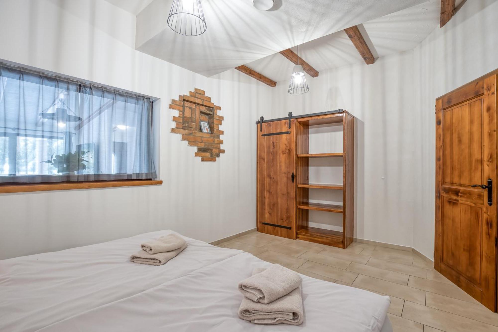 Bajsova Domacija Appartement Podčetrtek Kamer foto