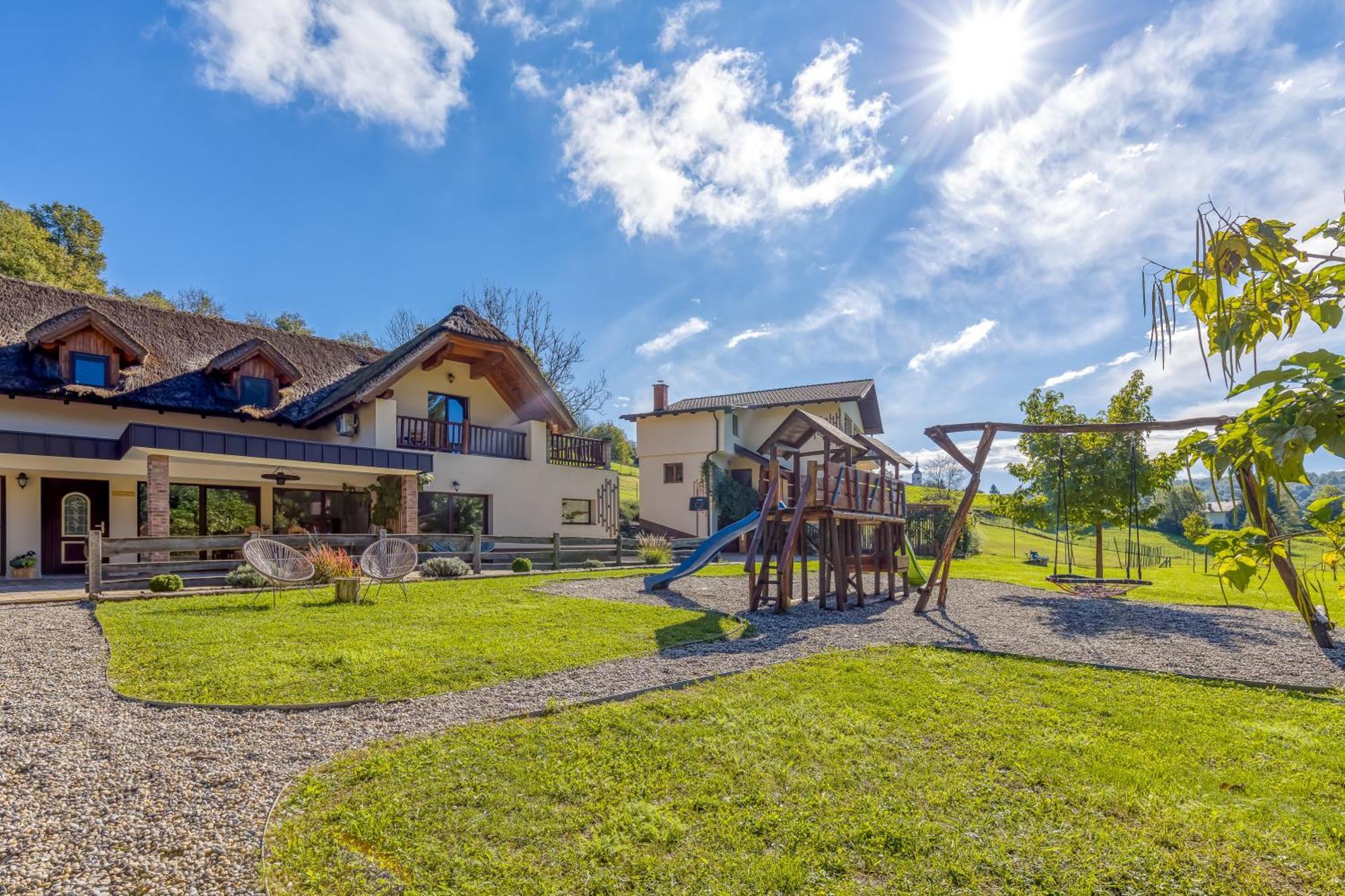 Bajsova Domacija Appartement Podčetrtek Buitenkant foto