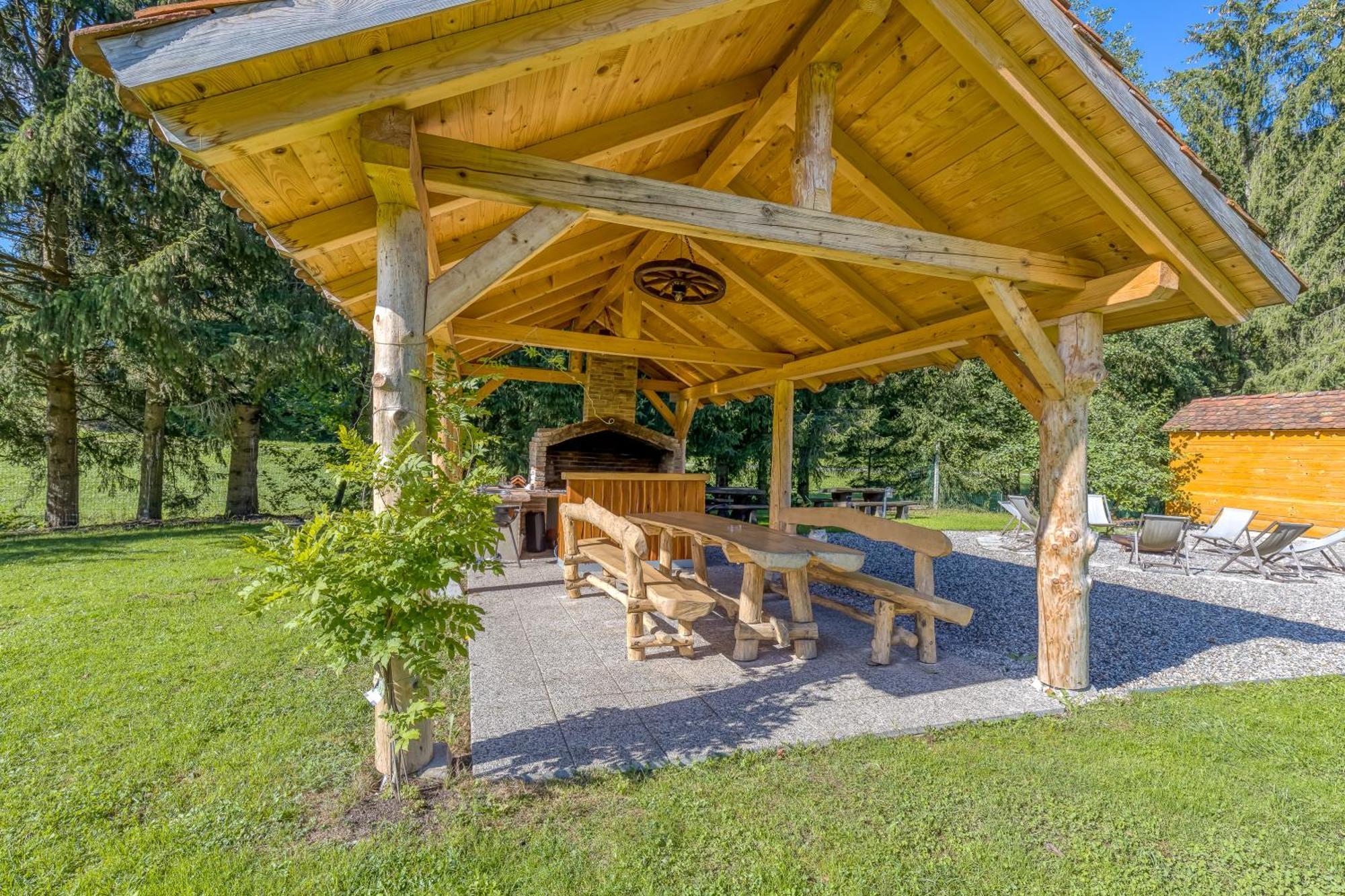 Bajsova Domacija Appartement Podčetrtek Buitenkant foto