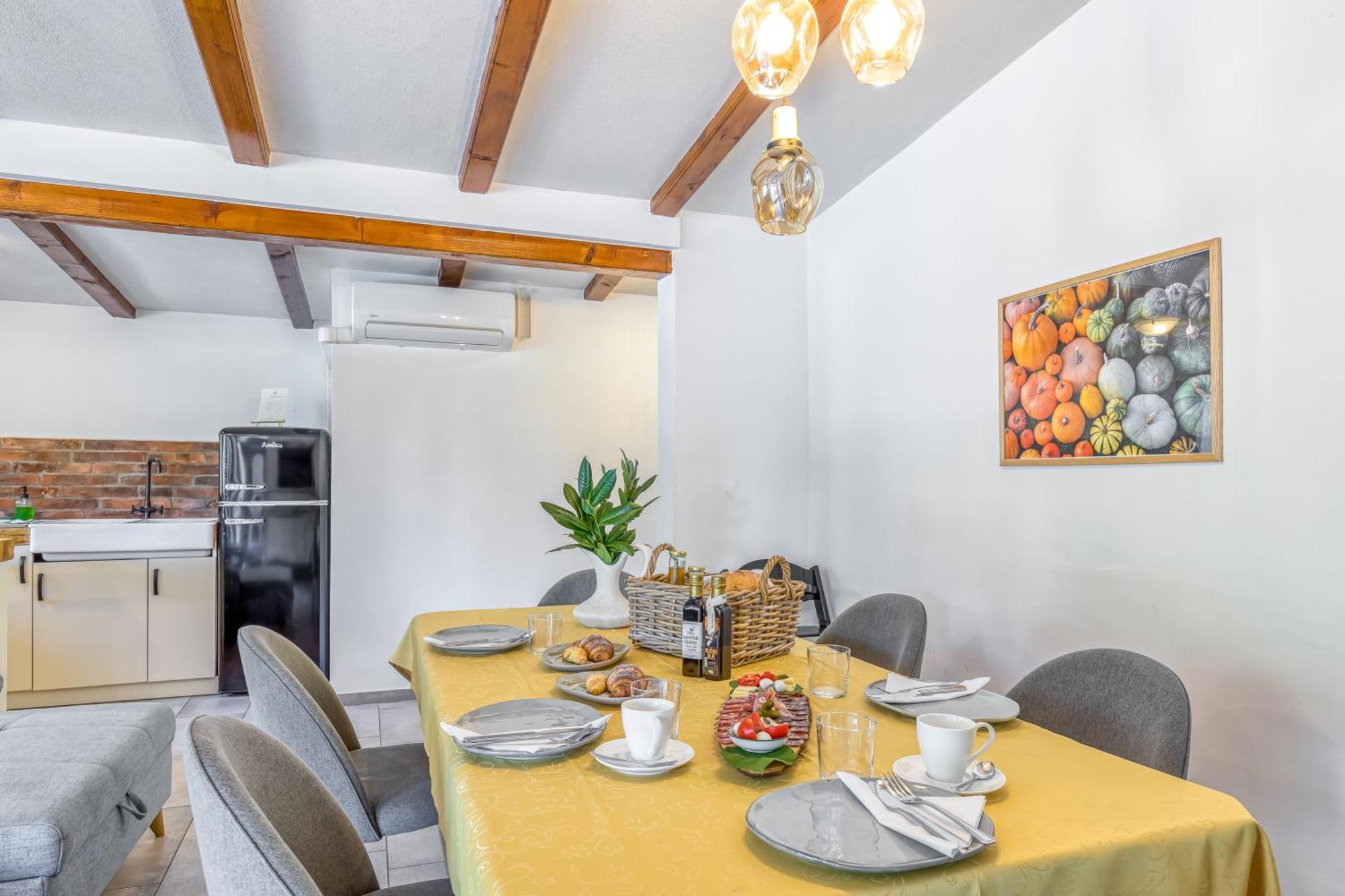 Bajsova Domacija Appartement Podčetrtek Kamer foto